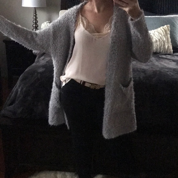 Grey popcorn knit ultra soft fuzzy cardigan - Picture 5 of 8